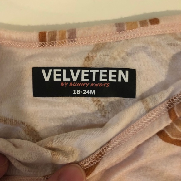 Bunny Knots Riley Set - Picture 3 of 4